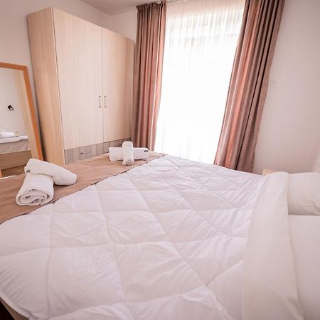 Guest House La Baja Ohrid Luaran gambar