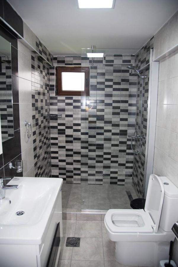 Guest House La Baja Ohrid Luaran gambar
